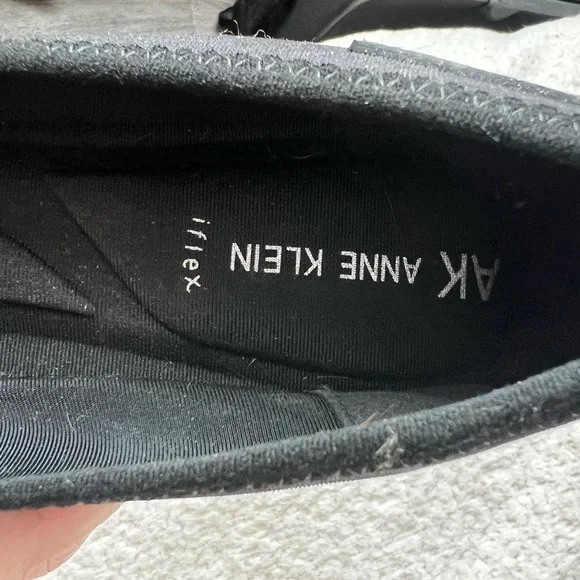 Anne Klein Black Women's Flats - Picture 2 of 2